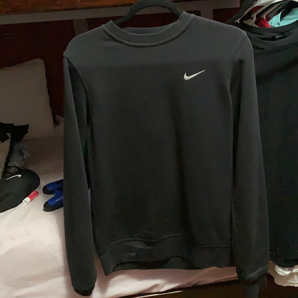Nike crew neck